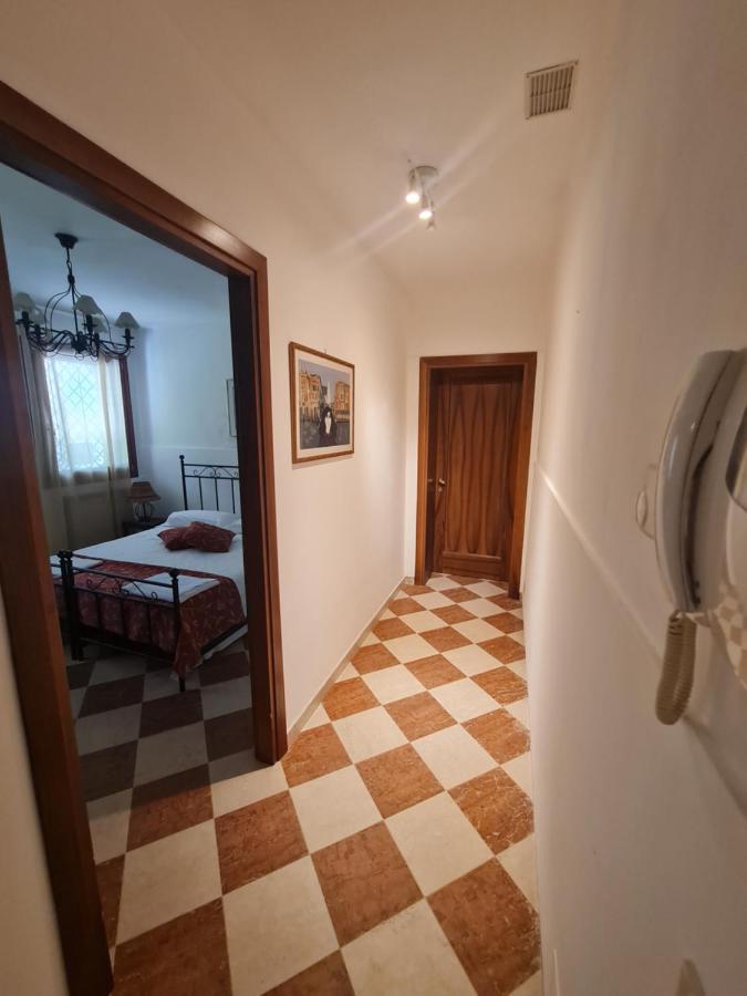 Butterfly Guest House Venetië Buitenkant foto